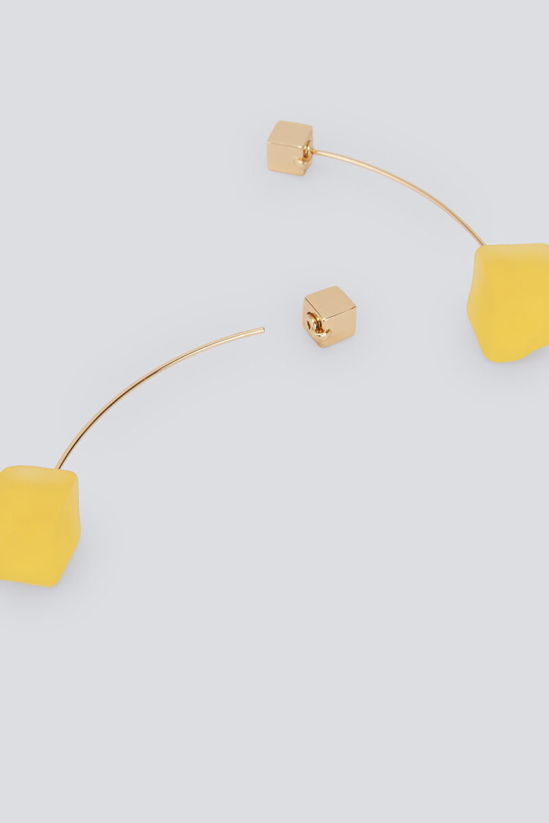 PENDIENTES Amarillo