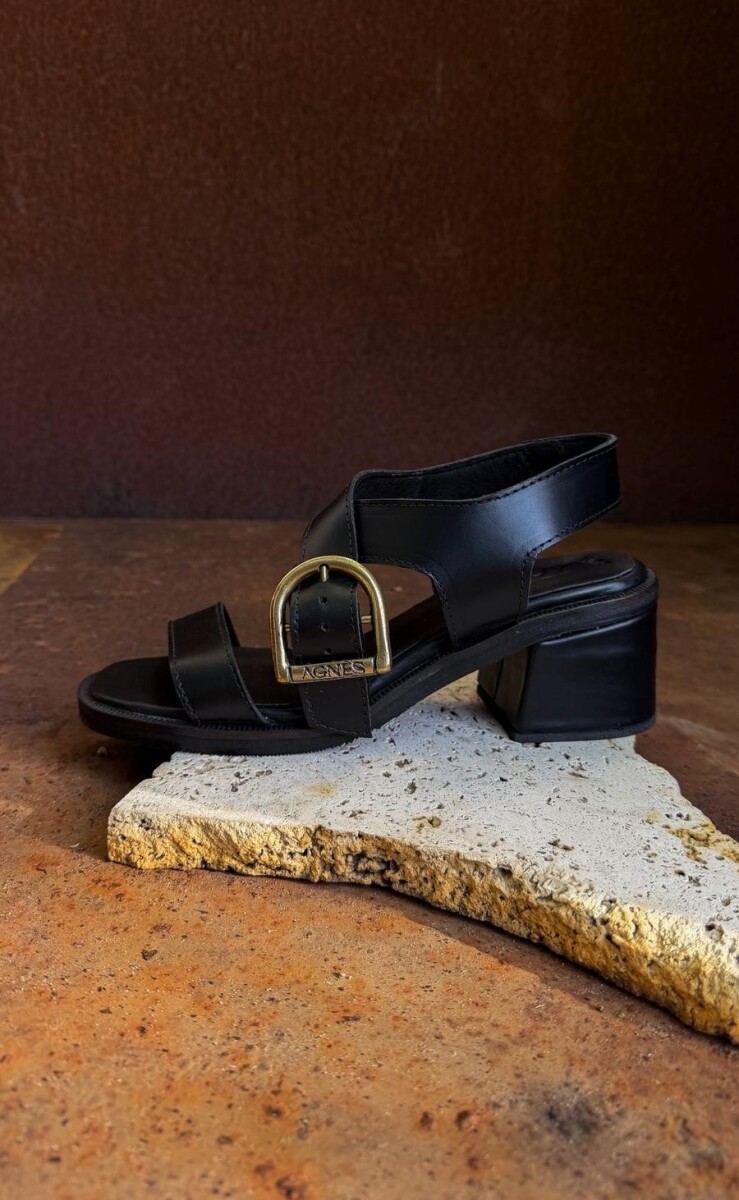Buckle Sandals - Negro 