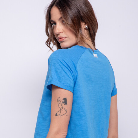 REMERA MORTENSEN Azul Regata
