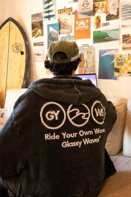 Campera Cyclo Bordada / Negro Wash - Preventa U