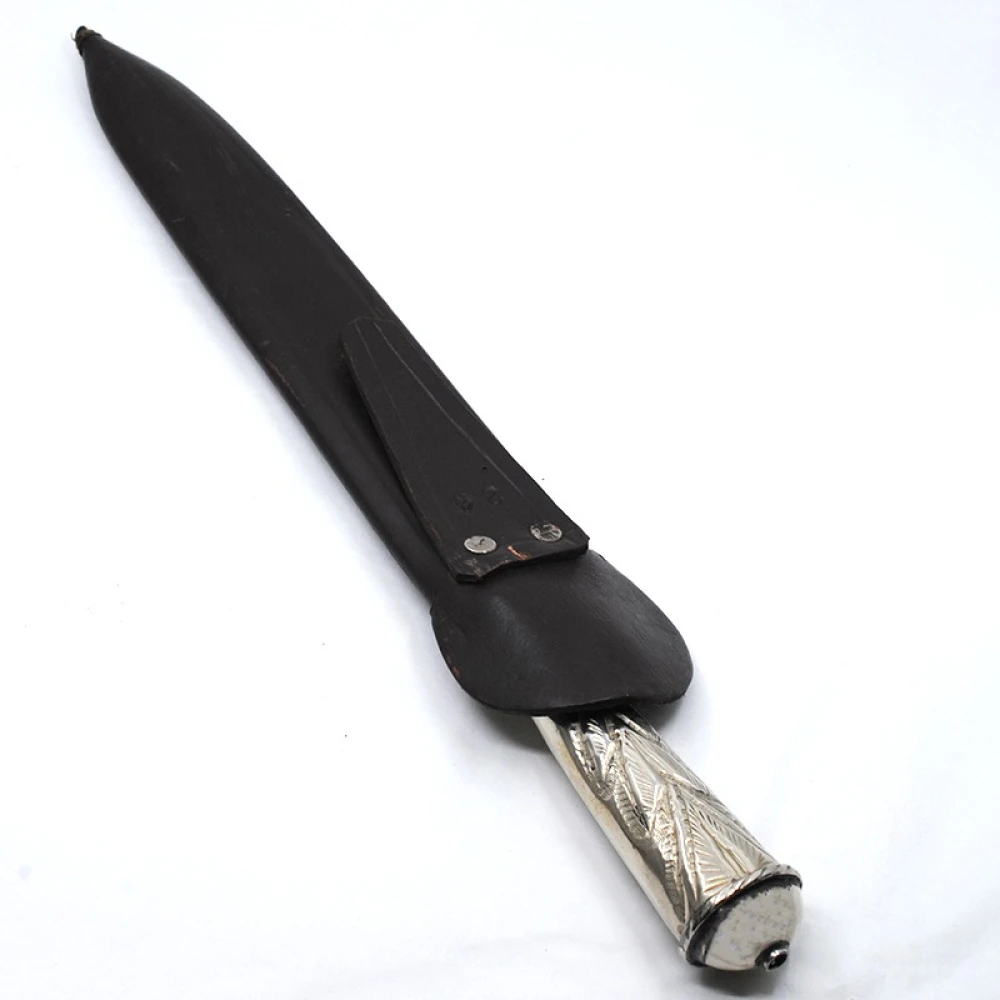 Cuchillo cabo de plata Frank Wenk Solinger. Usado Cuchillo cabo de plata Frank Wenk Solinger. Usado