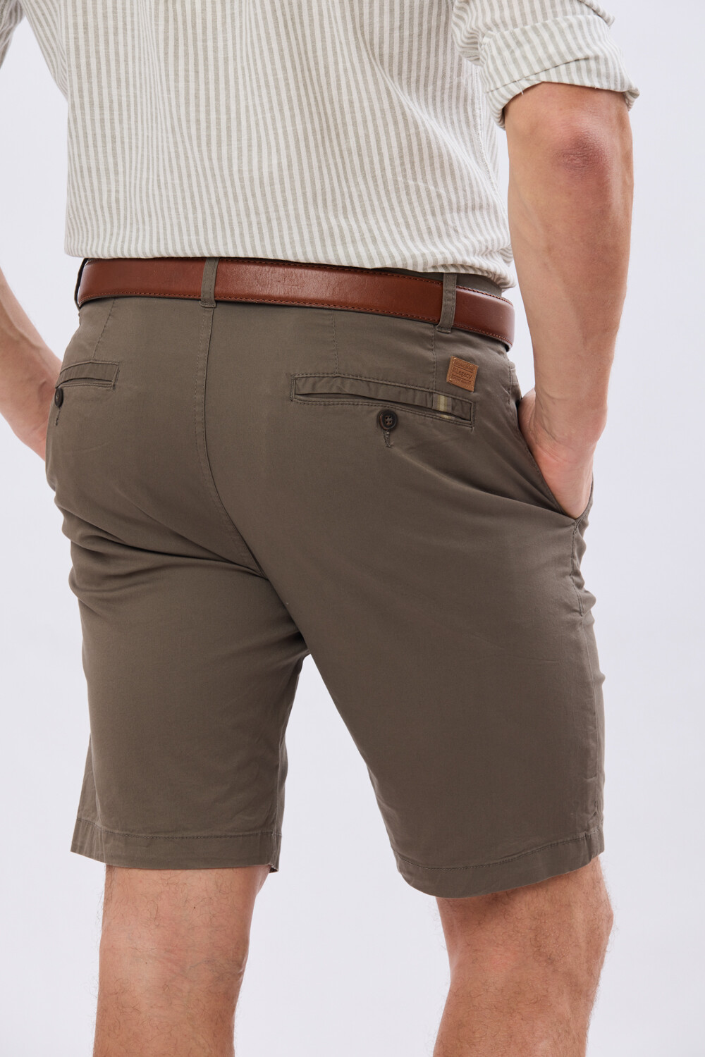 BERMUDA CLASICA Khaki
