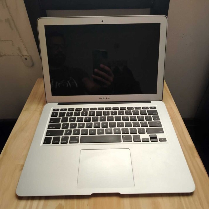 MacBook Air 13" 2013 - 8GB RAM 128GB SSD MacBook Air 13" 2013 - 8GB RAM 128GB SSD