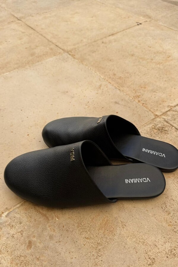 Slipper Negro