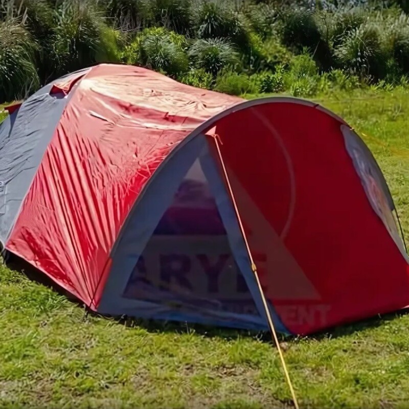 Carpa Igloo Arye con Avance Cerrado 4/5 Personas Carpa Igloo Arye con Avance Cerrado 4/5 Personas