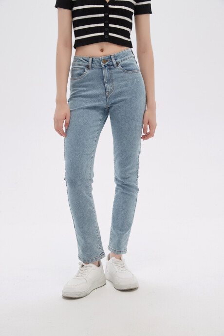 Pantalon Subiras Azul Claro