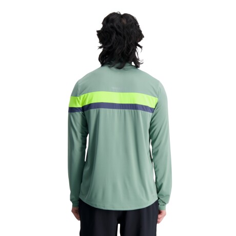 Buzo New Balance de hombre - Accelerate - MT23227DKJ GREEN