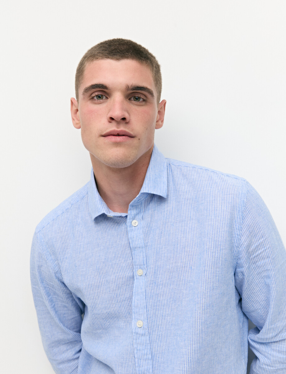 012765 CAMISA LINO WIN Celeste