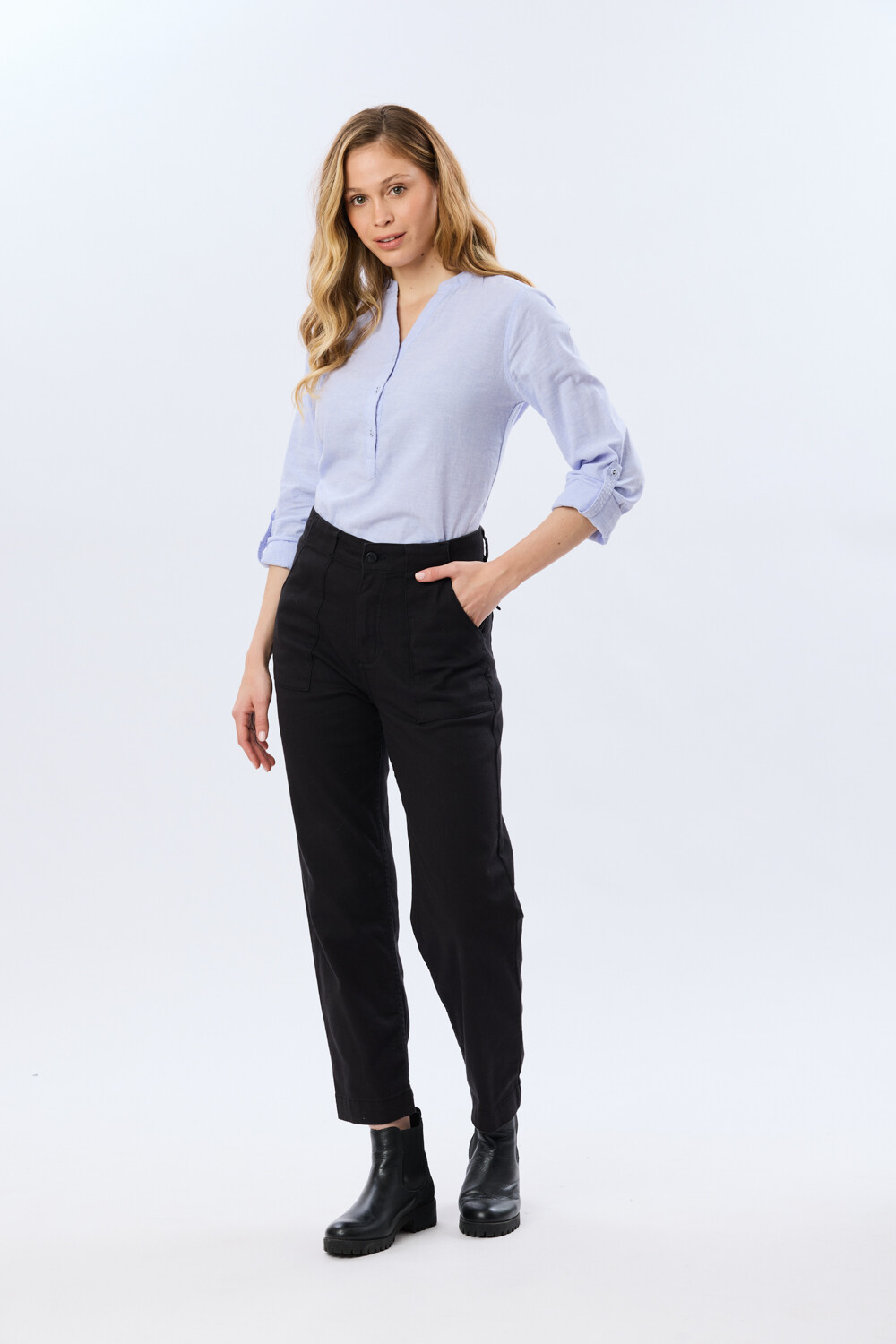 PANTALÓN DE GABARDINA Negro