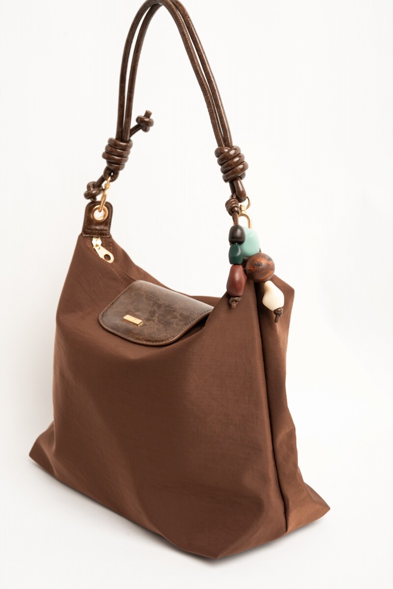 Cartera Con Charm Chocolate