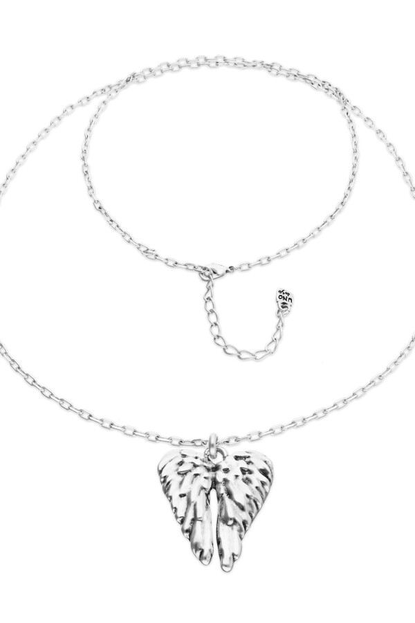 COLLAR LARGO ALEACIÓN DE METALES BAÑADO EN PLATA CON DETALLE DE ALAS Anillo