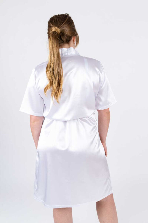 BATA DE SEDA MANGA CORTA BLANCO