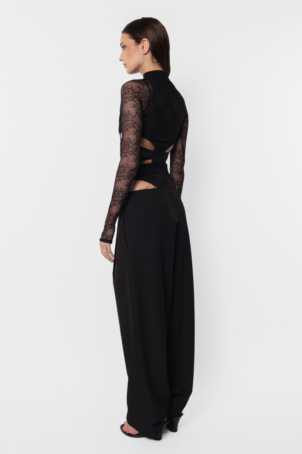 Body Skims Negro