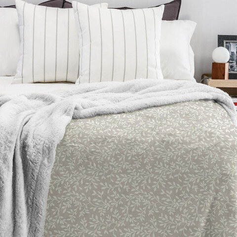 Frazada con Corderito 1 Plaza Home Class 150 x 240 cm Hojas Beige