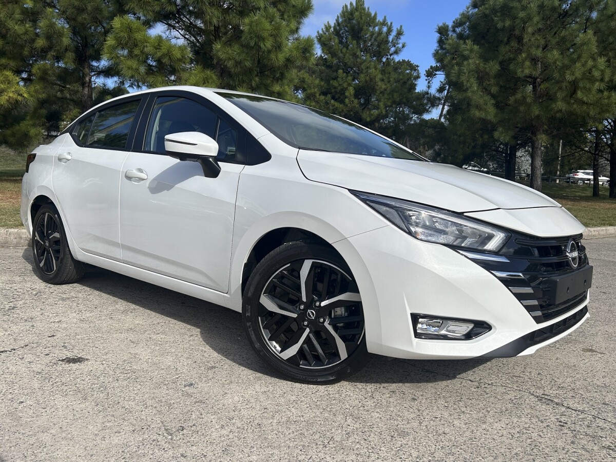 Nissan Versa Exclusive 0KM | Permuta / Financia Nissan Versa Exclusive 0KM | Permuta / Financia