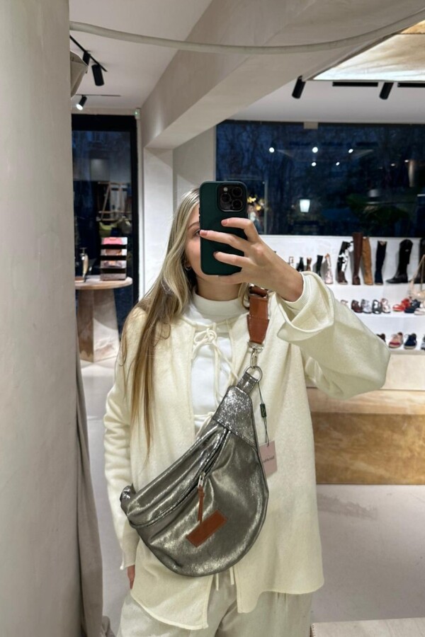 Leather Fanny Pack Shinny Peltre