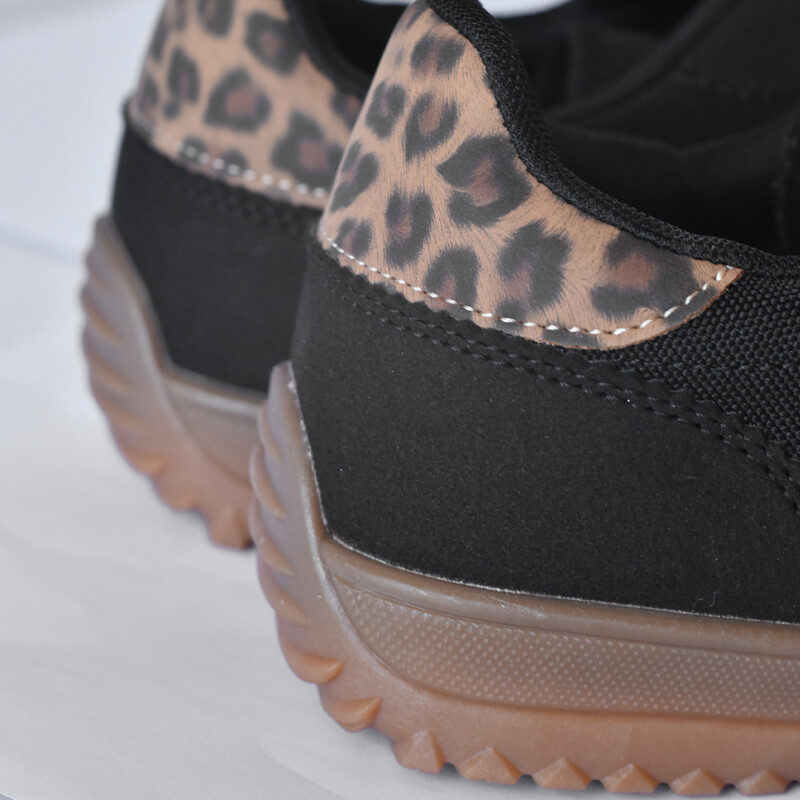 Calzado deportivo Dama Osada BLACK