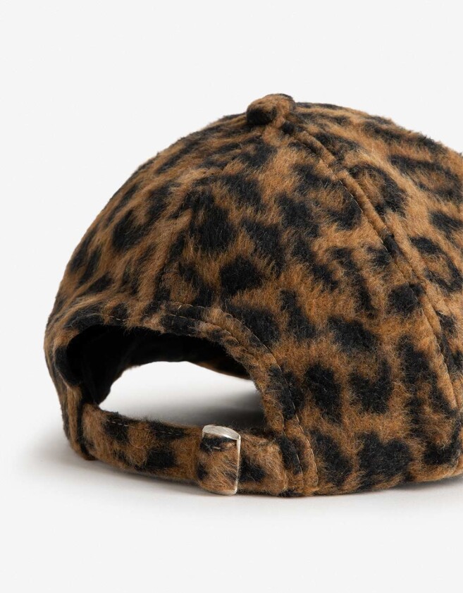 Caps Caps - Estampado Animal Print