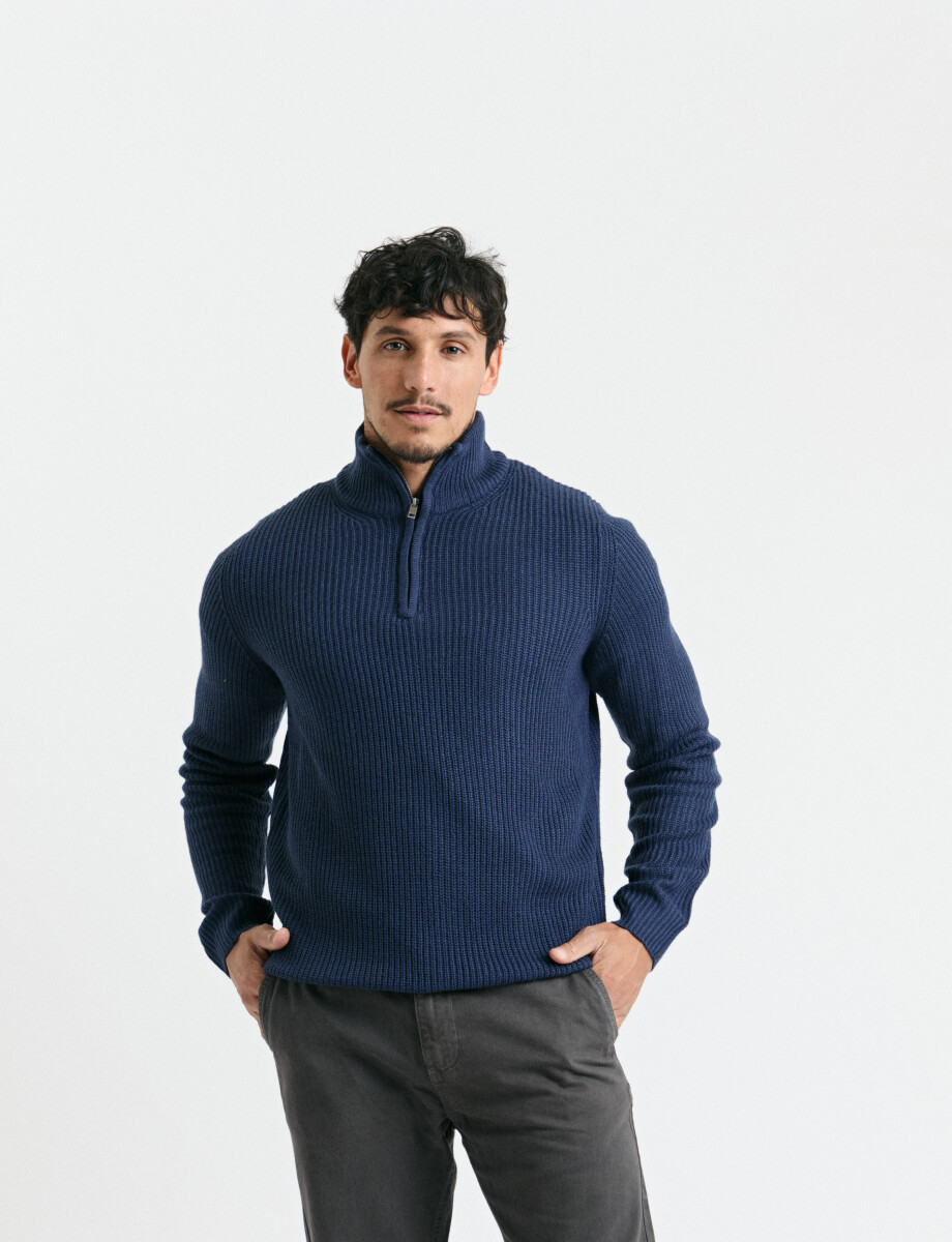 470587 SWEATER PUNTO MEDIO CIERRE HARRY Azul Oscuro