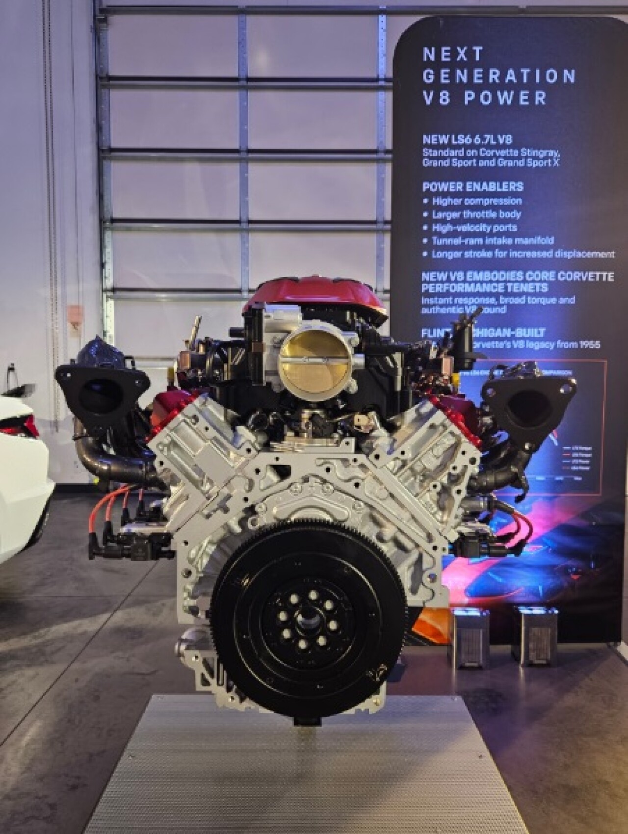 v8.jpg