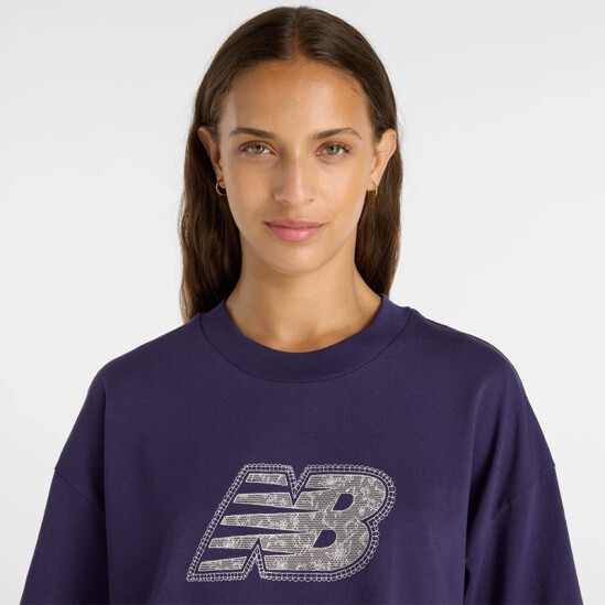 Remera New Balance Lace Violeta