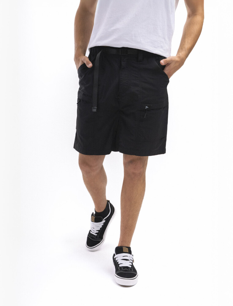 Bermuda Fuji scandinavian Negro