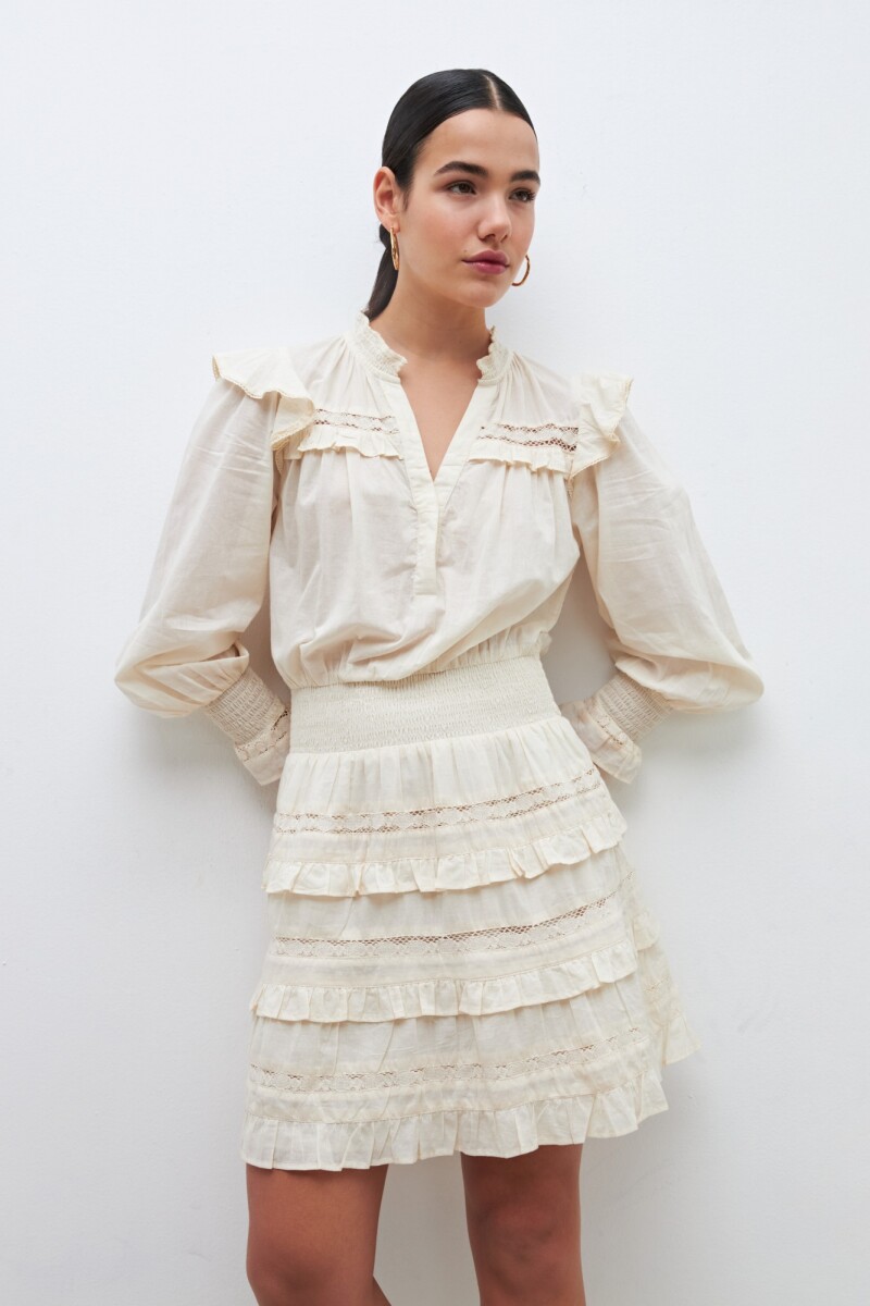 Vestido boho con volados beige