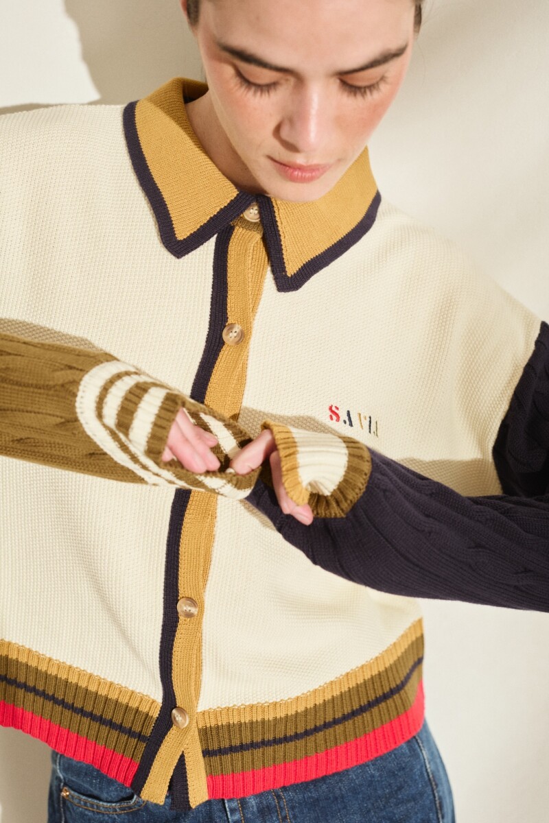 PRE VENTA CARDIGAN FUNNY Crudo