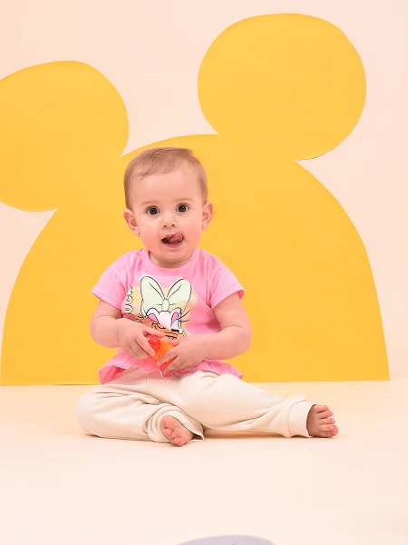 REMERA DAISY START FUN ROSA CHICLE