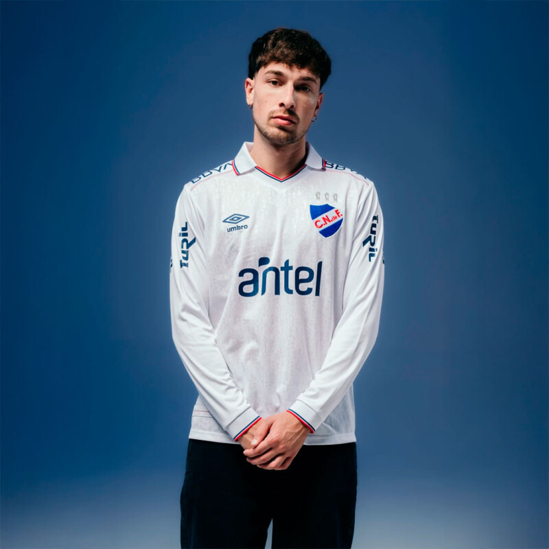 Camiseta de Hombre Umbro Nacional Home Manga Larga Blanco