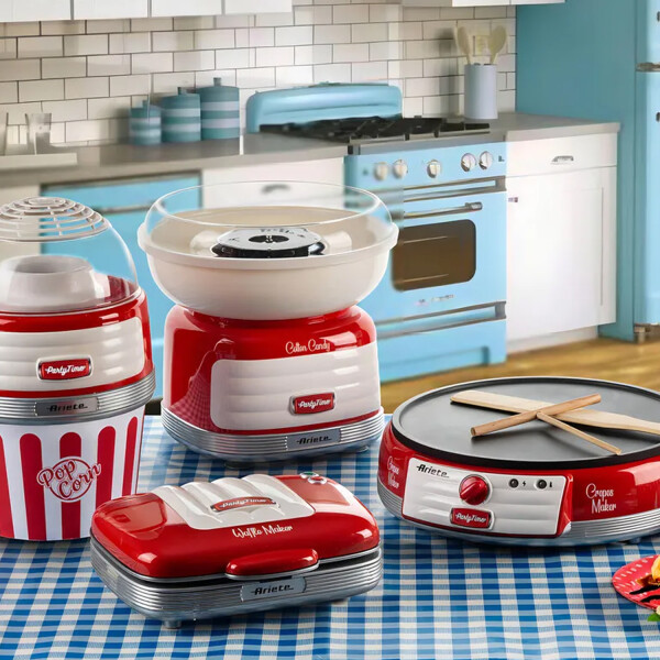 Sandwichera Aariete Multifunción Sandwich Muffins Donuts SANDWICHERA ARIETE ROJA 1460061