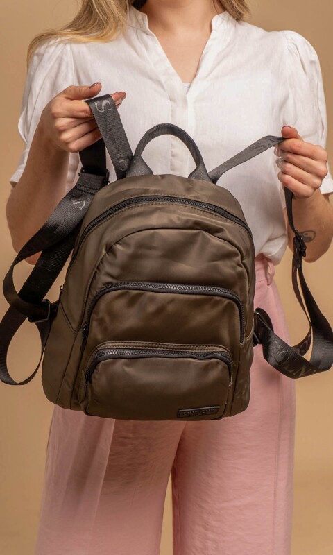 MOCHILA FLOR DE LOTO VERDE MILITAR