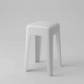 Banquito De Polipropileno Y Ecocuero Apilable Blanco