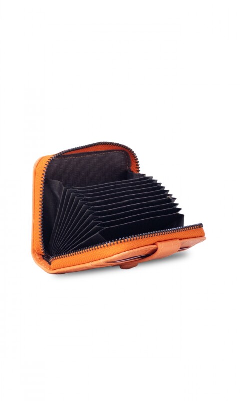 TARJETERO IRINA CROCO CORAL