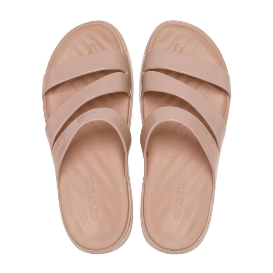 Sandalias Crocs Getaway Patent Strappy - Mujer Pink Caramel