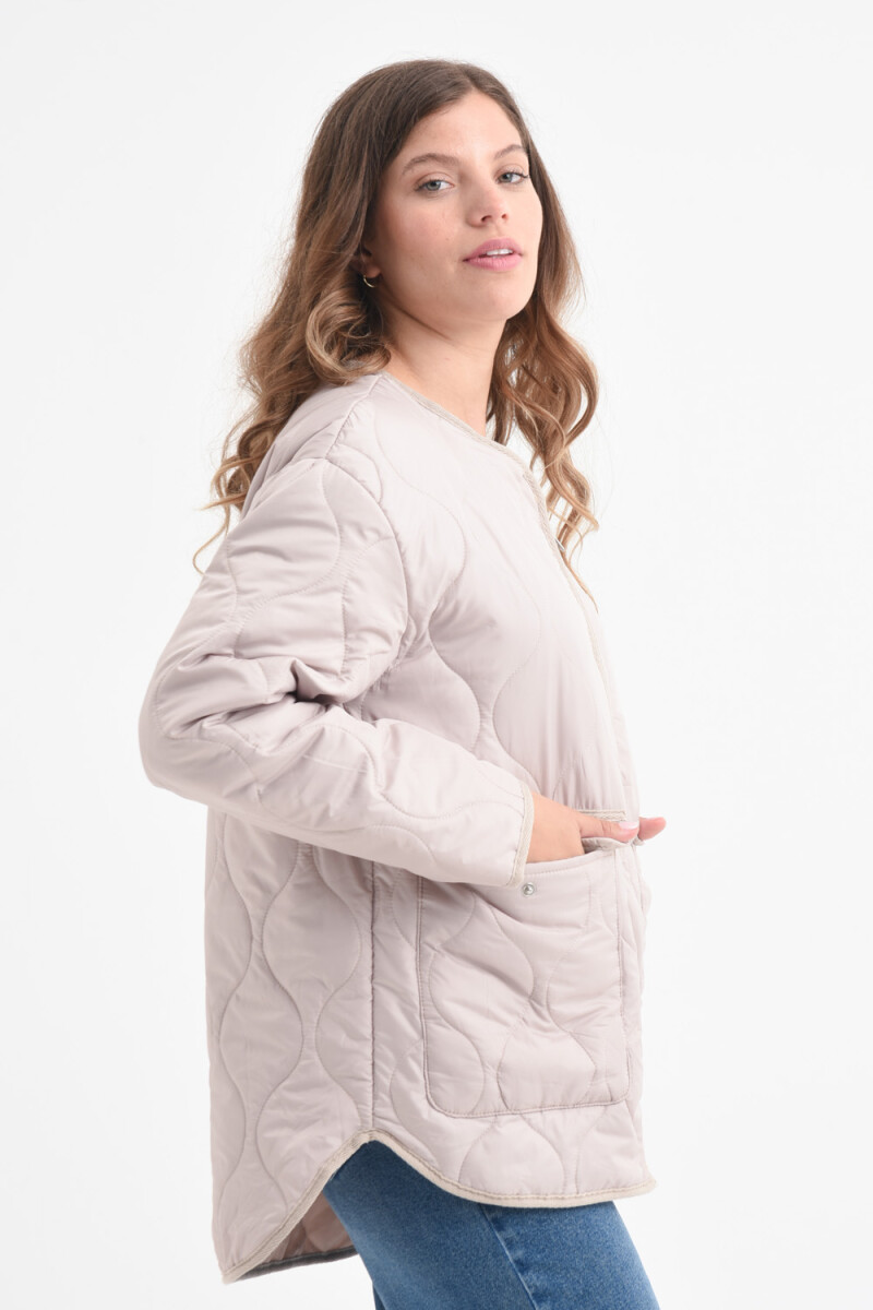 Campera capitoneada Beige