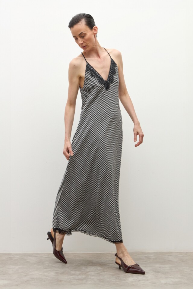 Vestido Vichy negro