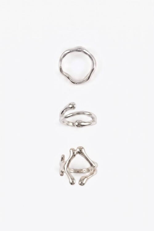 Set de tres anillos gotic plateado