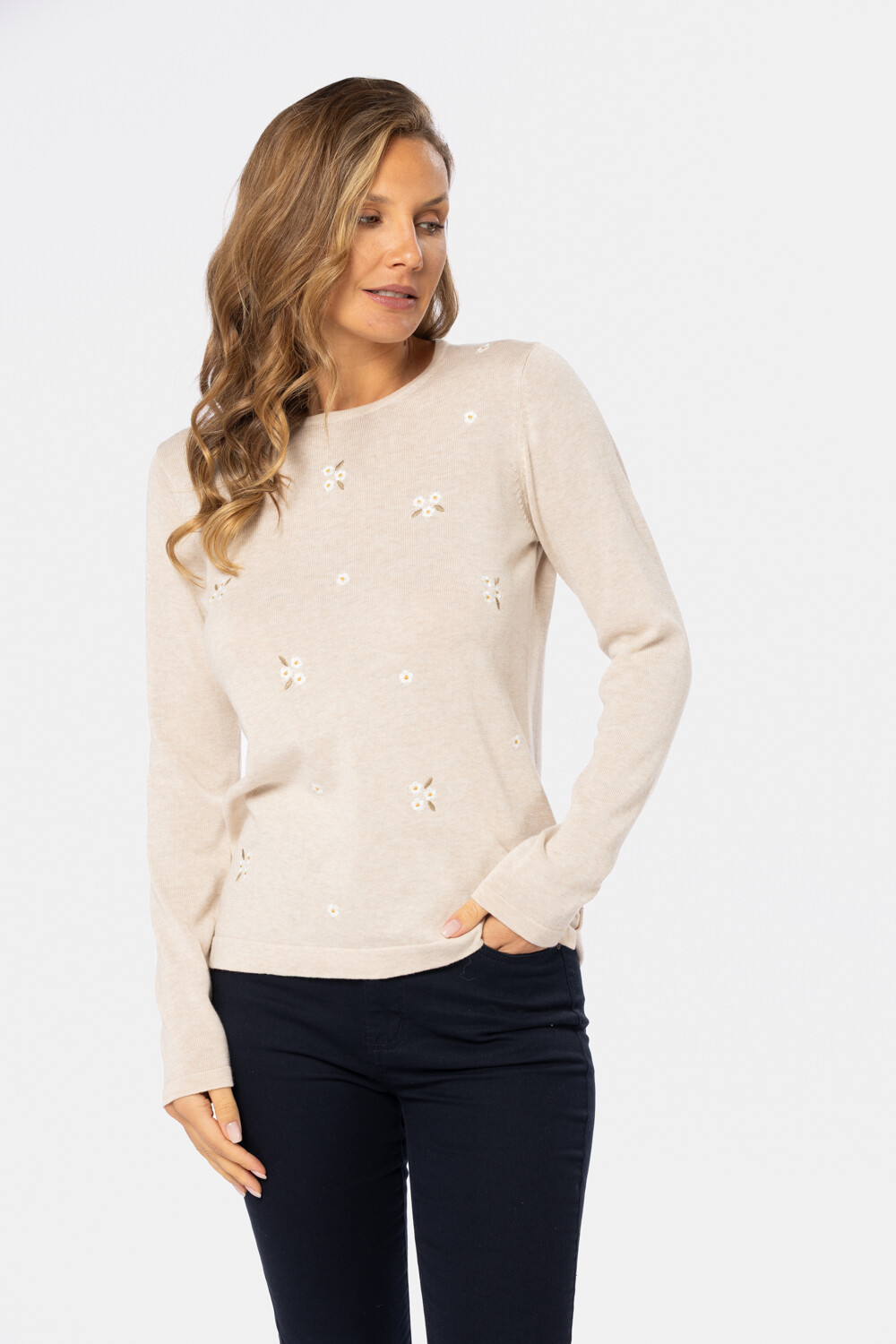 BUZO TEJIDO BORDADO Beige