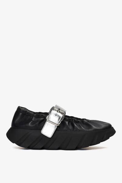 ZAPATO TURA COVE Negro