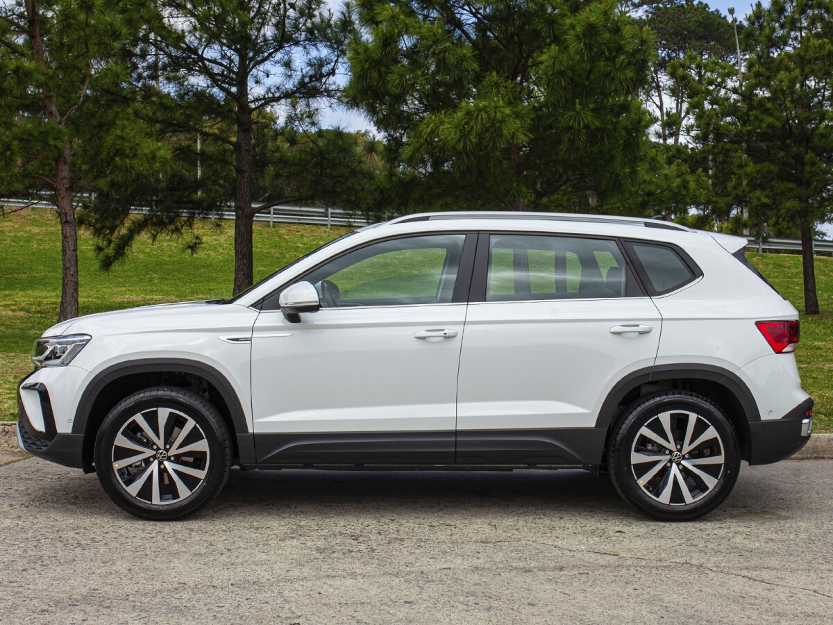 Volkswagen Taos 1.4T Highline | Permuta / Financia Volkswagen Taos 1.4T Highline | Permuta / Financia