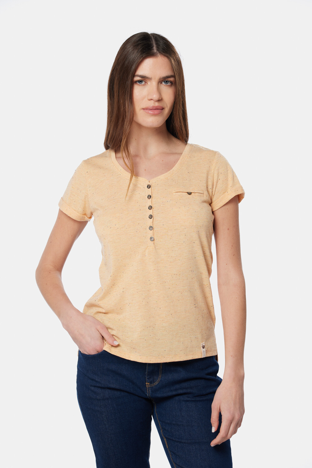 REMERA CON BOTONES Naranja