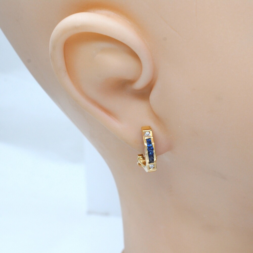 Caravanas en oro 18k amarillo con brillantes y zafiros carré Caravanas en oro 18k amarillo con brillantes y zafiros carré