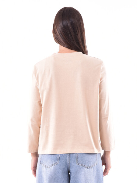 REMERA UPSALA VARIANTE 5