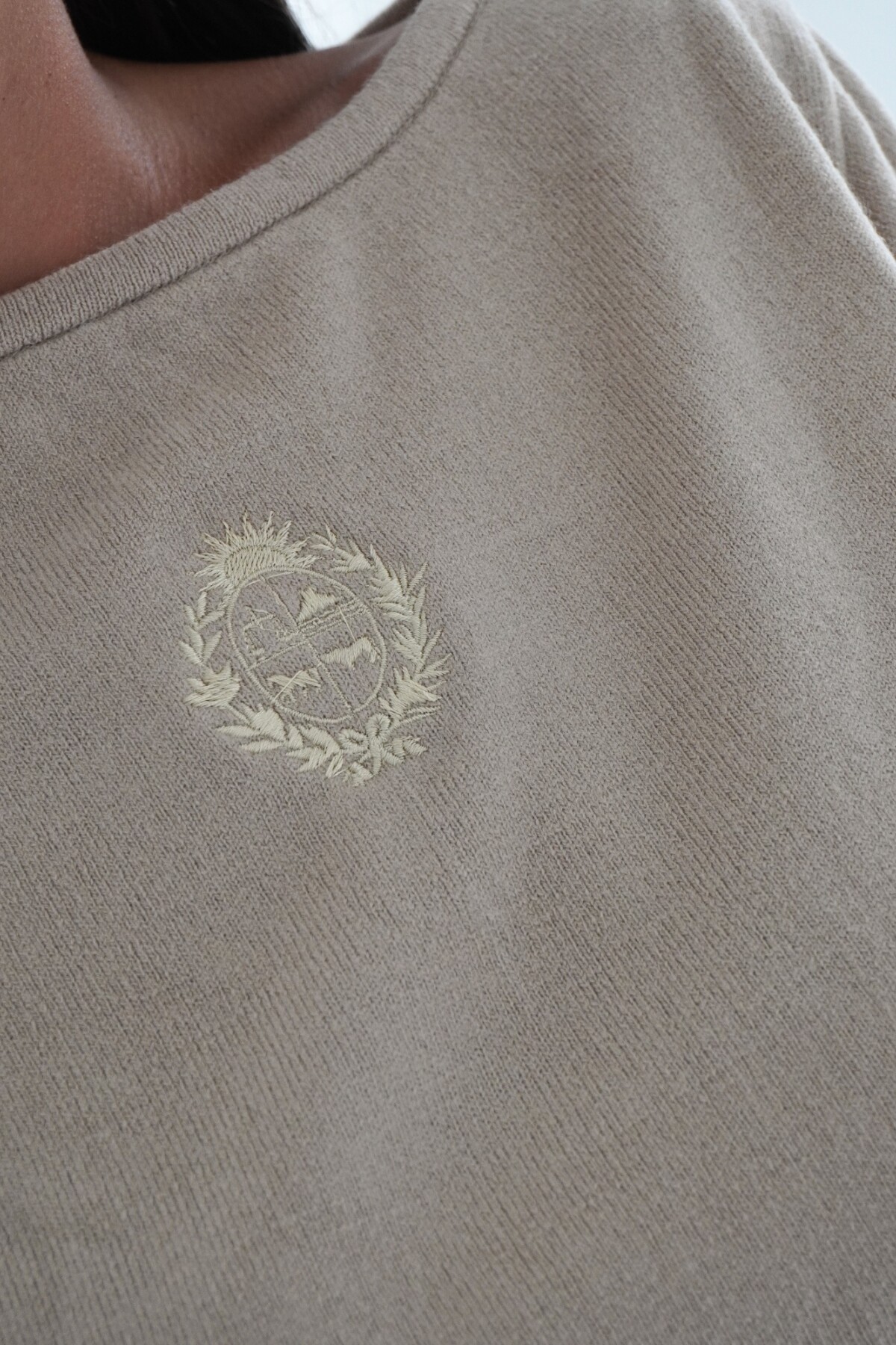 República Top Beige