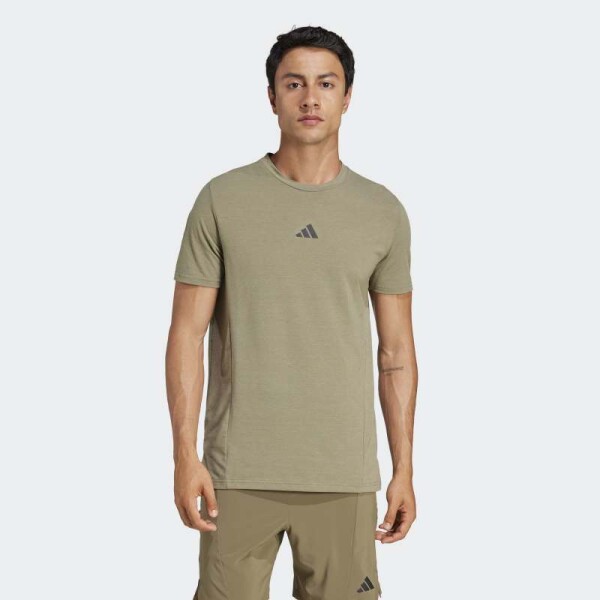 Remera Adidas Designed for Training Verde