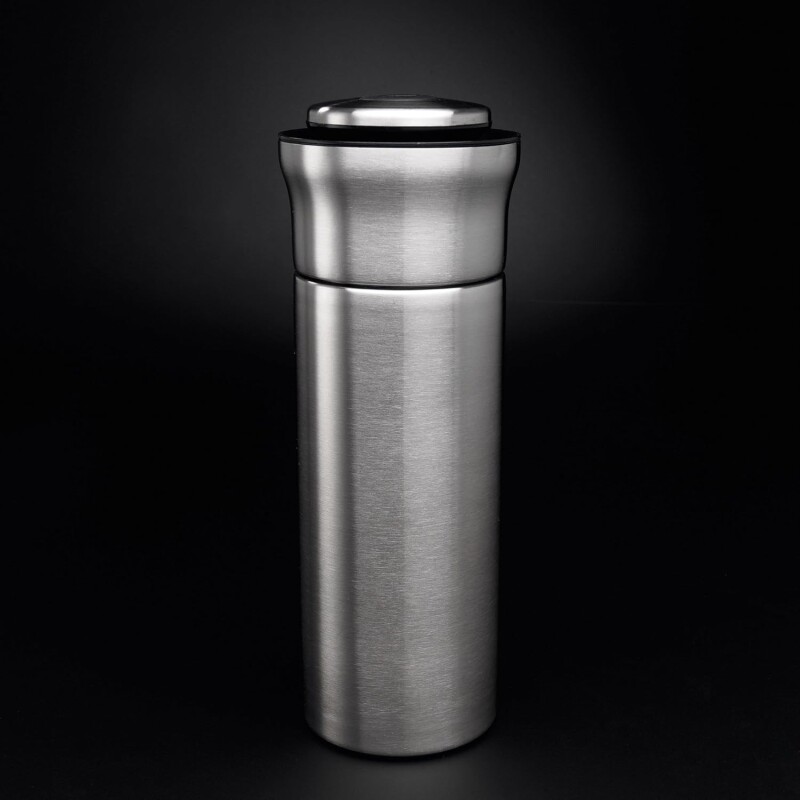 Coctelera de acero inoxidable - Oxo Coctelera de acero inoxidable - Oxo