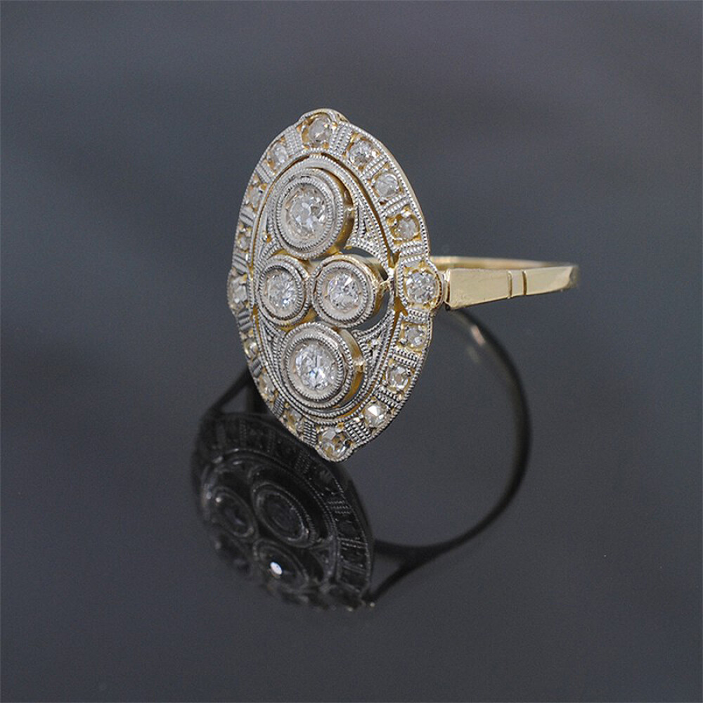 Anillo En Oro 18K, Brillantes Y Diamantes Anillo En Oro 18K, Brillantes Y Diamantes