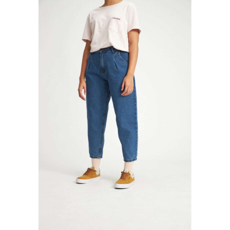 Jean Muna Blue