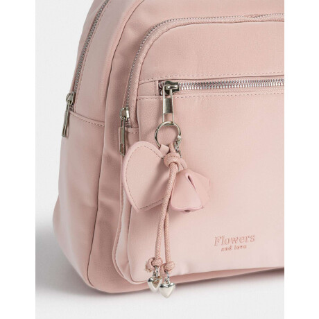 Mochila De Cuerina Con Charm Rosa Viejo